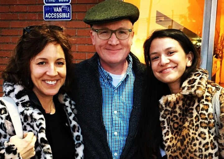 with Solange Castro and sister